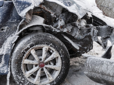 Car crash in winter conditions